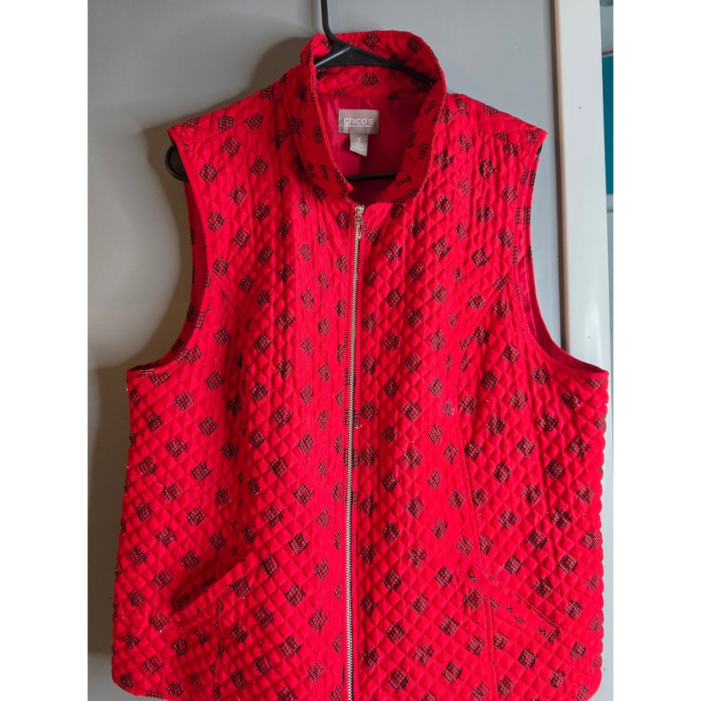 Chicos Red Quilted Vest Black Geometric Print Zip Front Mock Neck Size 3 XL